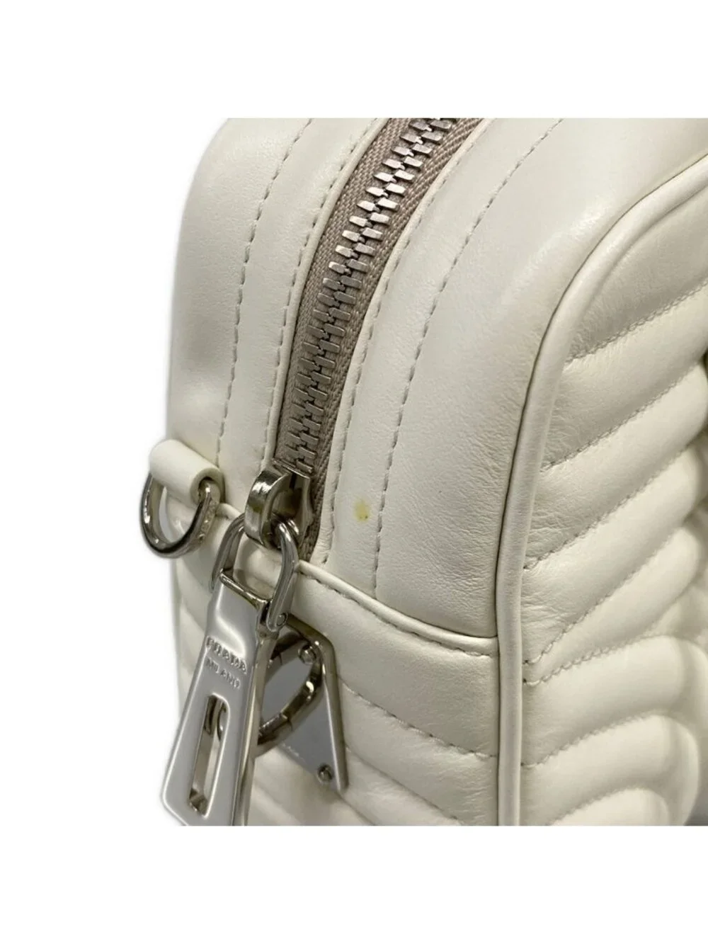 Prada Handbag Diagram White Quilted Leather